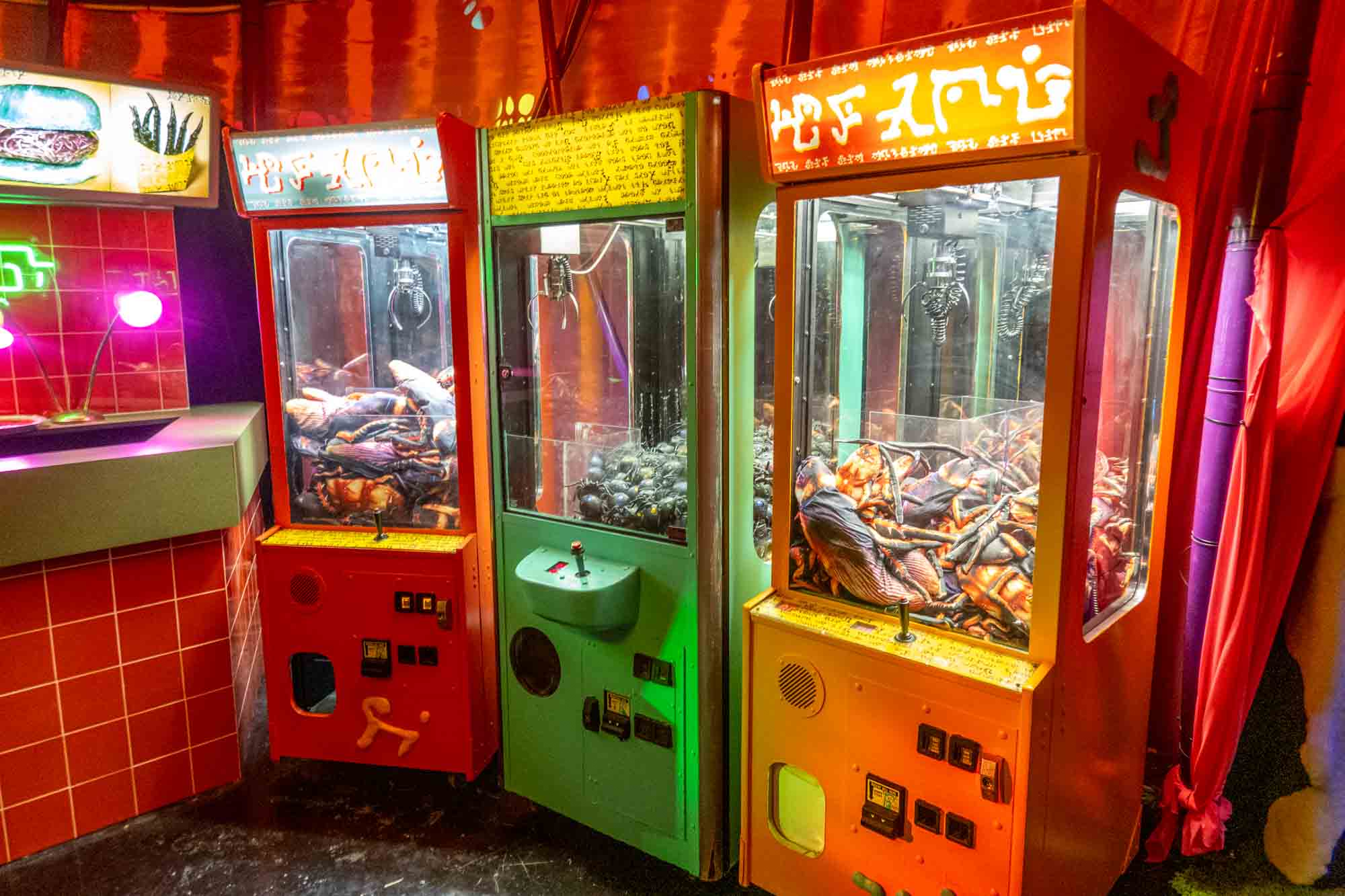 Claw game machines