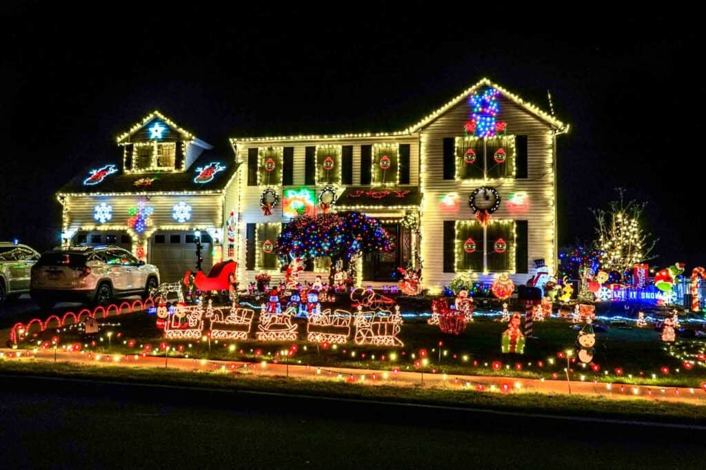 Bucks County Christmas Lights Displays to See - Guide to Philly